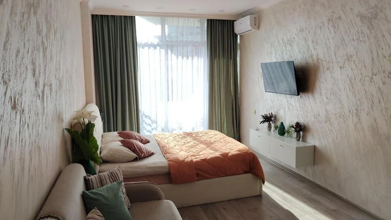 Pirosmani 18D, 4 Floor Apartment Batumi